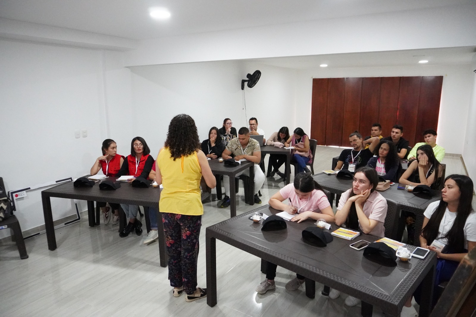 2_imagenes_y_relatos_en_clave_de_paz