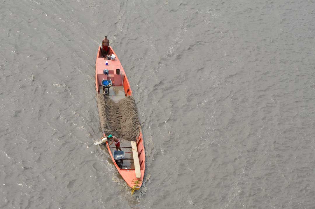 9_el_color_del_rio_es_arena